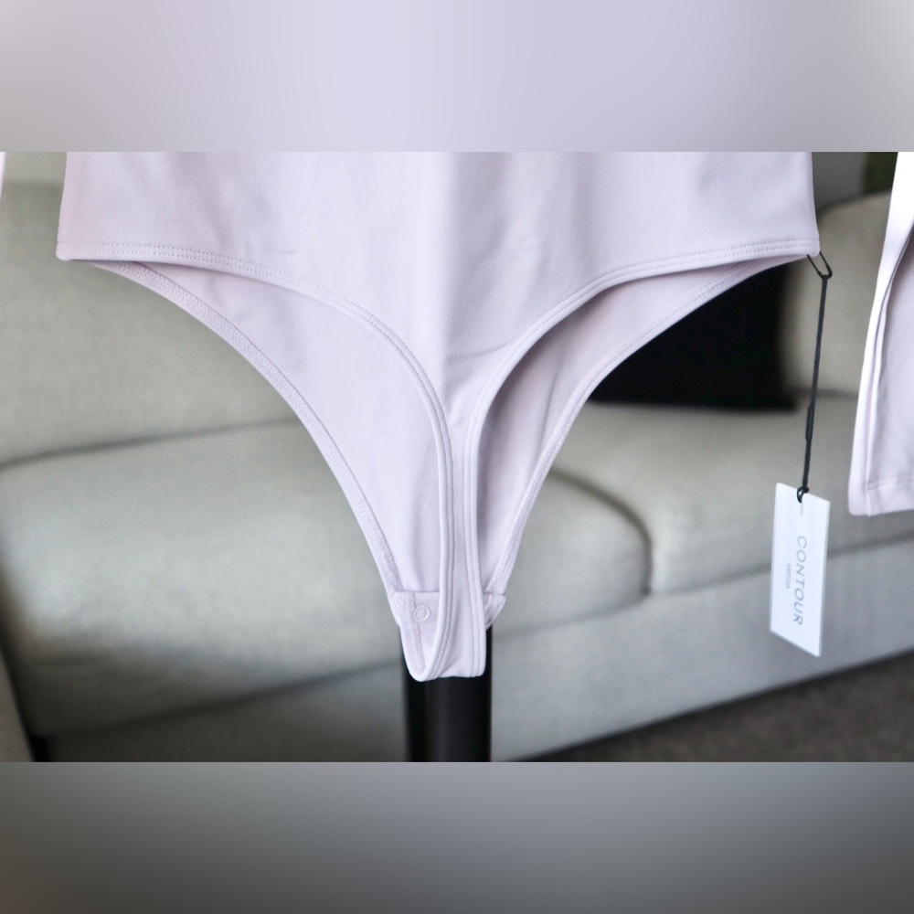 Aritzia Contour Crew Longsleeve Bodysuit - Halo Pink - Small - Picture 5 of 7
